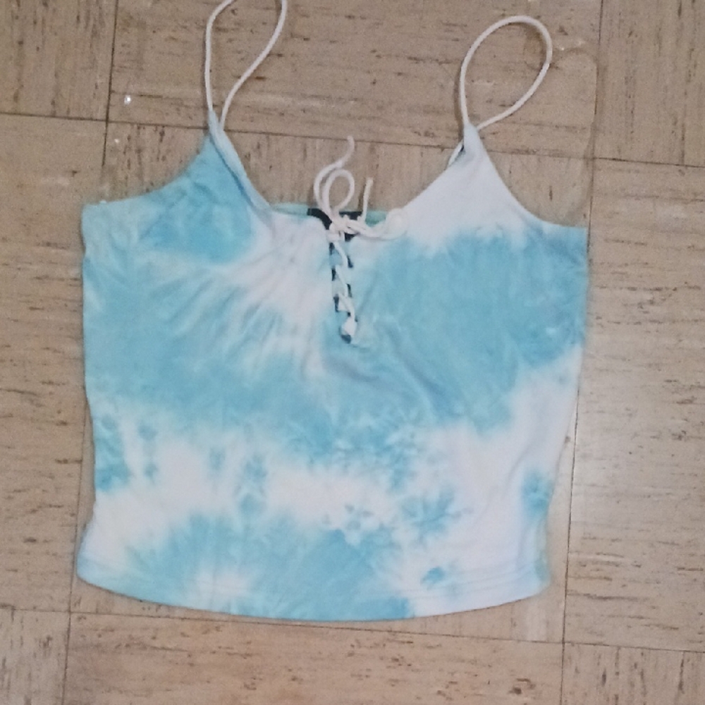 Patterned and Tie-Dye Women's Tops Set - Picture 2 of 8